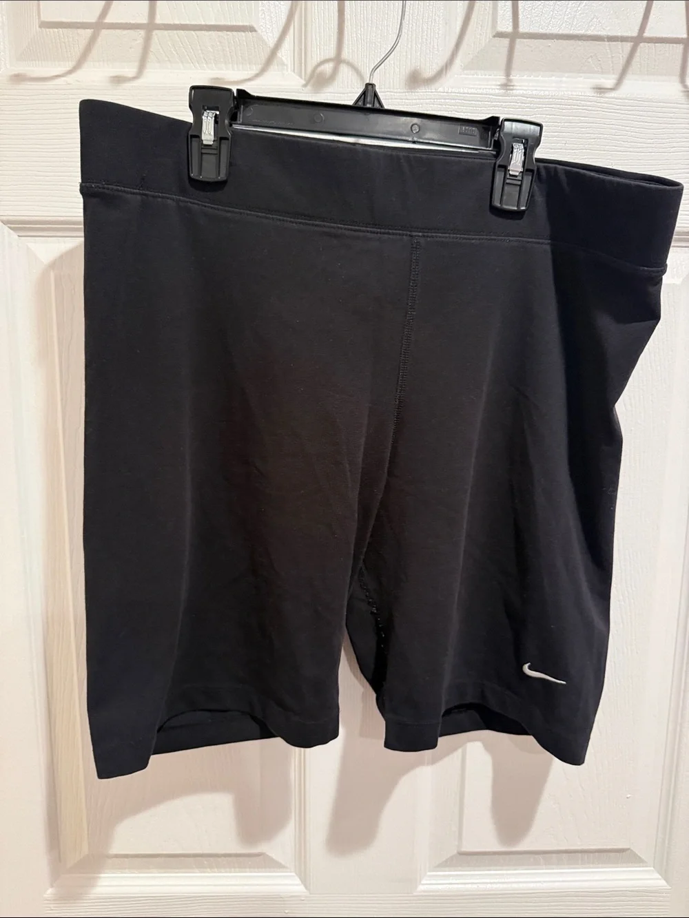 Nike Black Women's Mid-Rise Bike Shorts with Swoosh